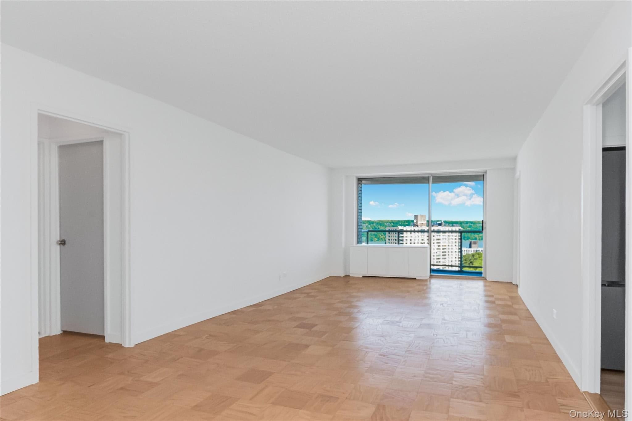 3333 Henry Hudson Parkway Unit: 21R thumbnail 3