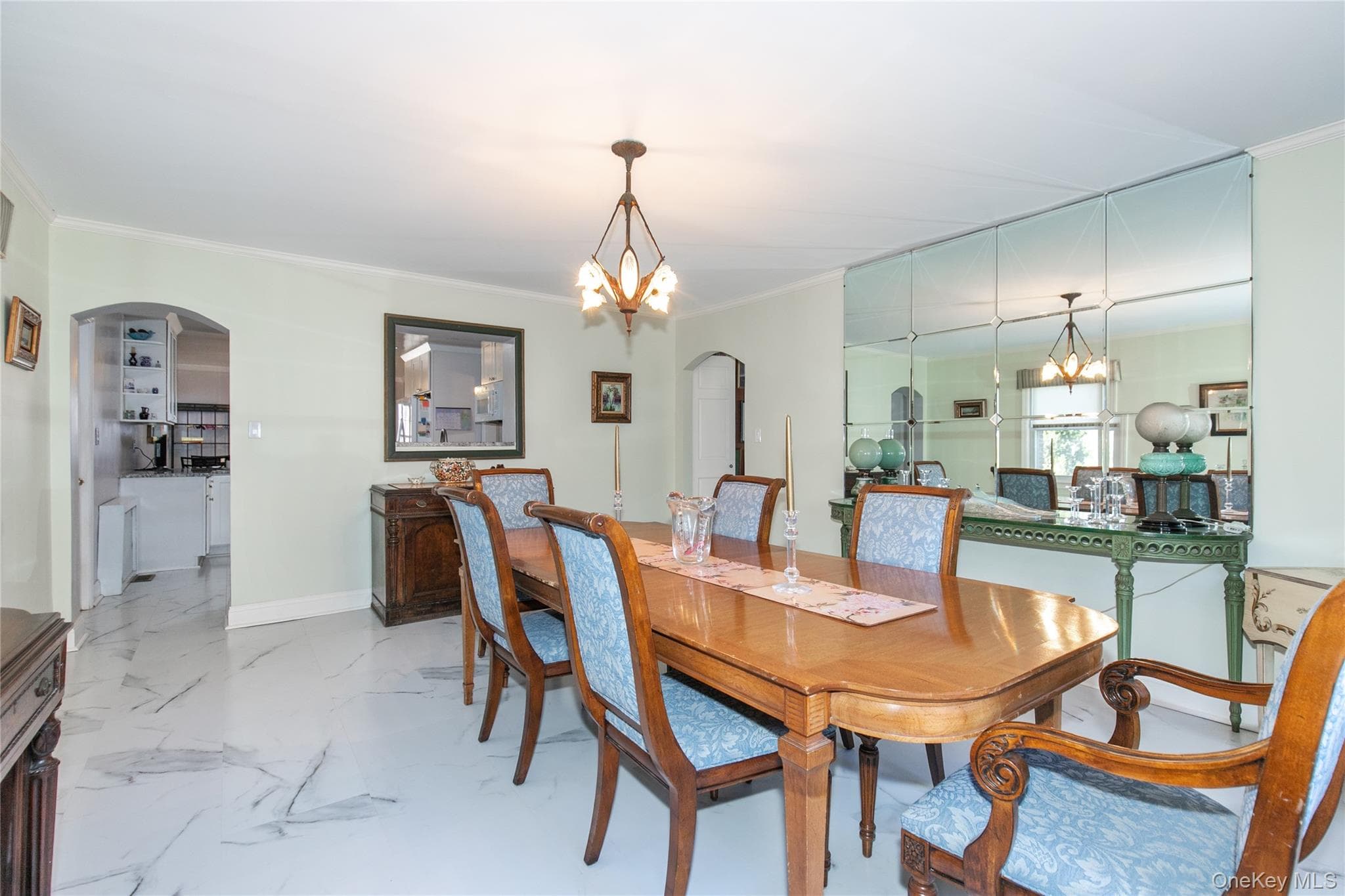 8 Plymouth Road thumbnail 7