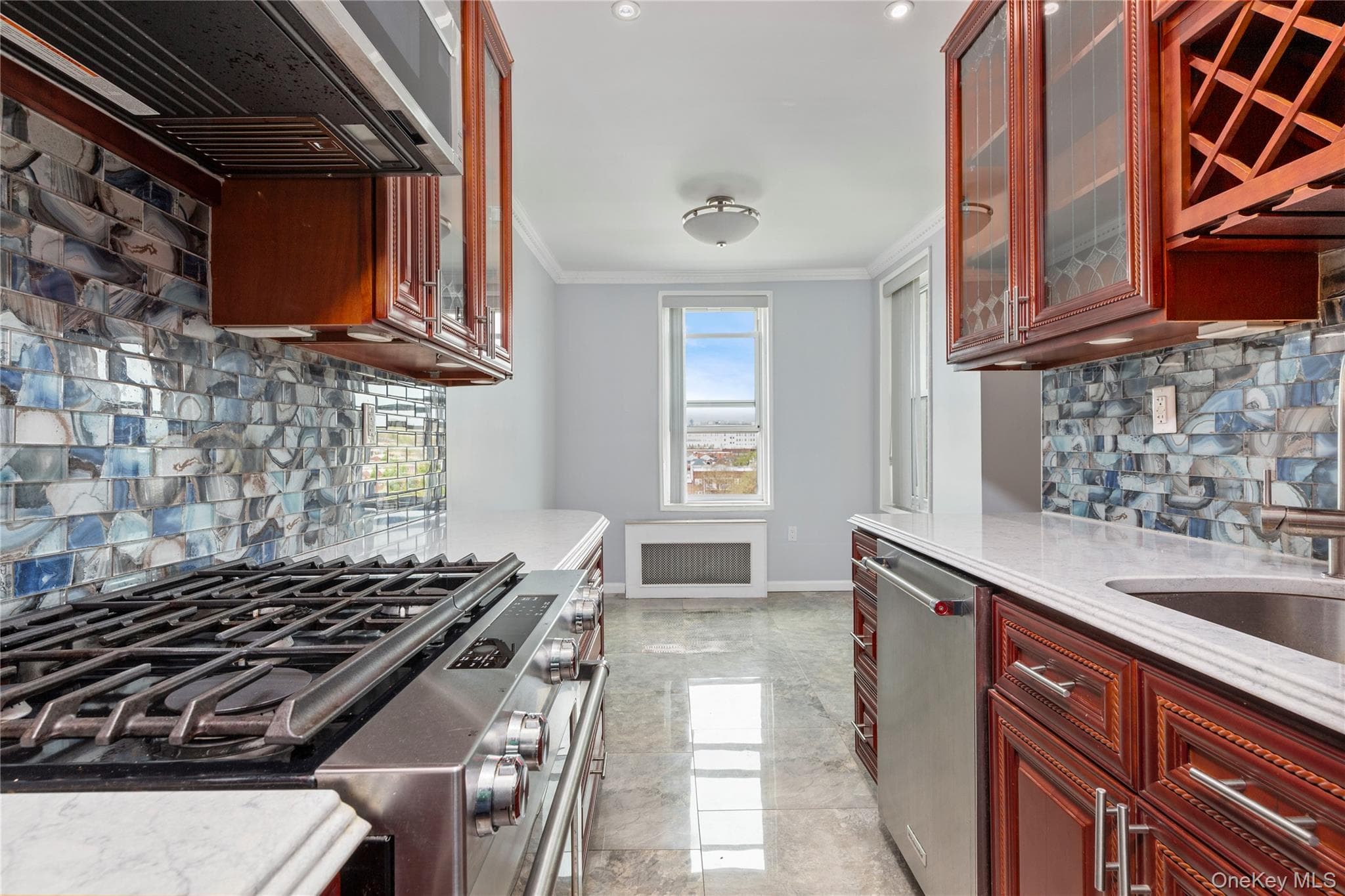 60th Street 34th Avenue Unit: 6D, Woodside