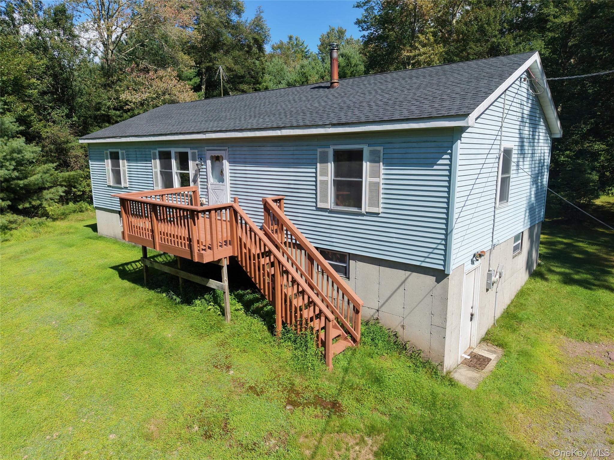 227 Rod And Gun Club Road photo 1