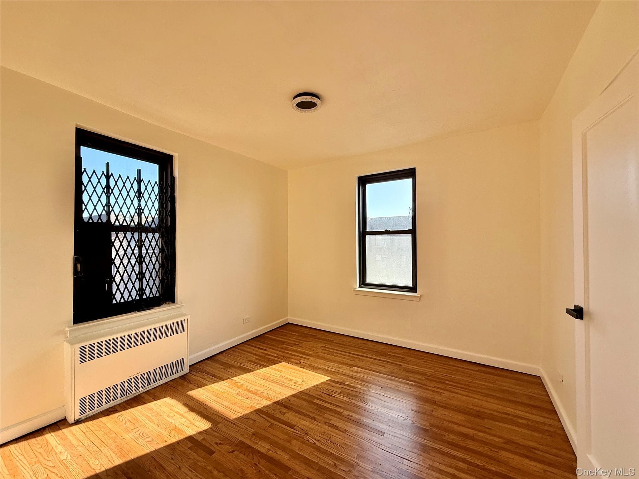 112-25 34th Avenue Unit: 6H thumbnail 22