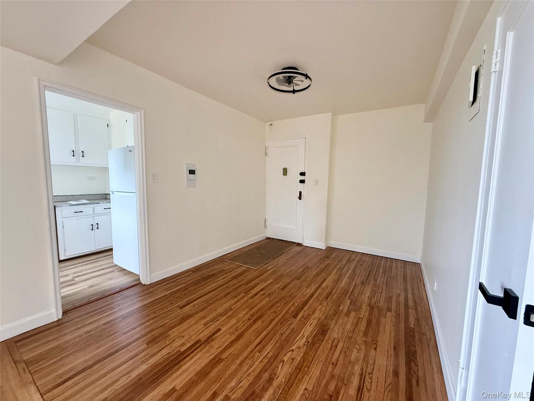 112-25 34th Avenue Unit: 6H thumbnail 6