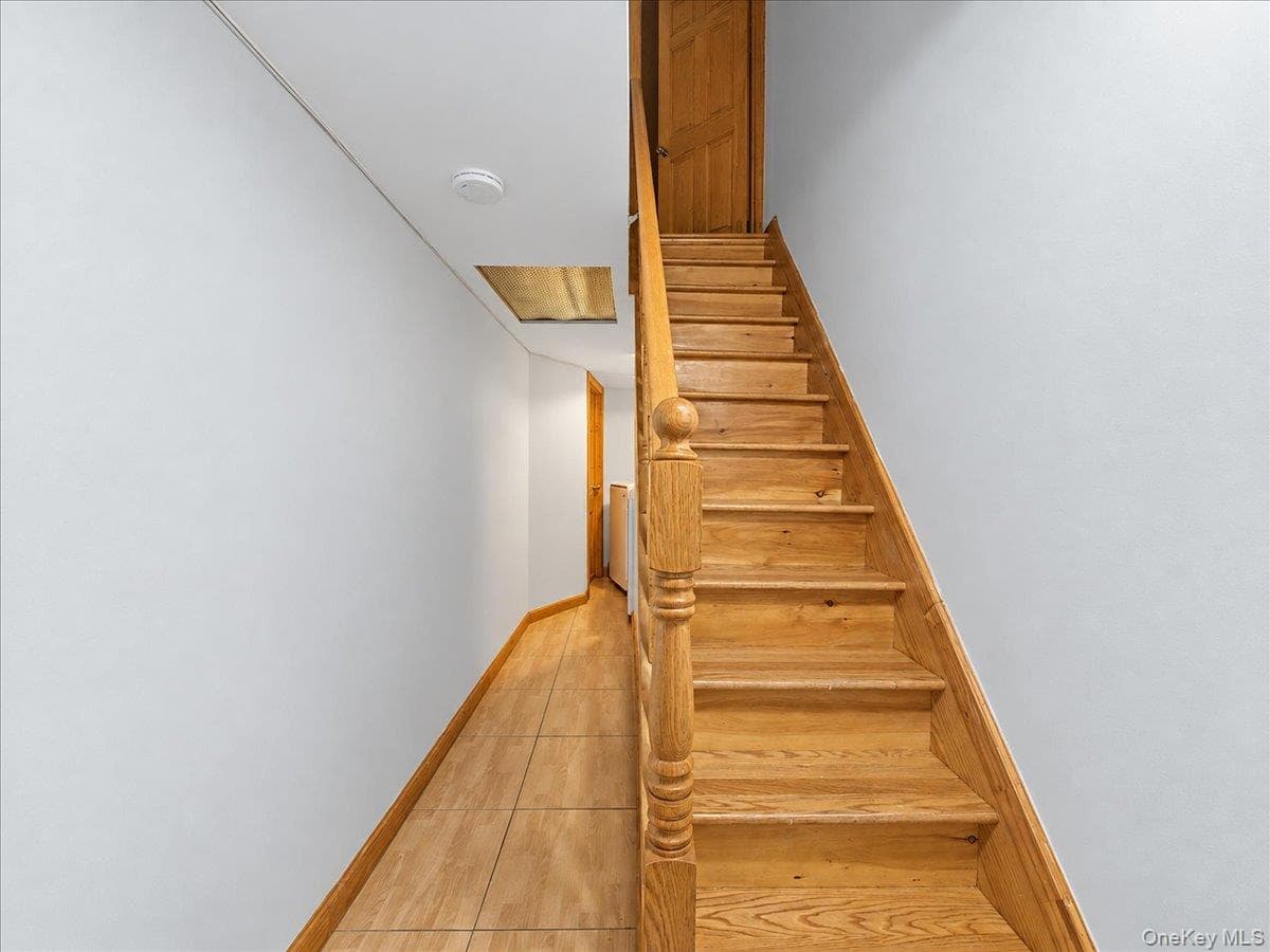 7551 Utopia Parkway thumbnail 24