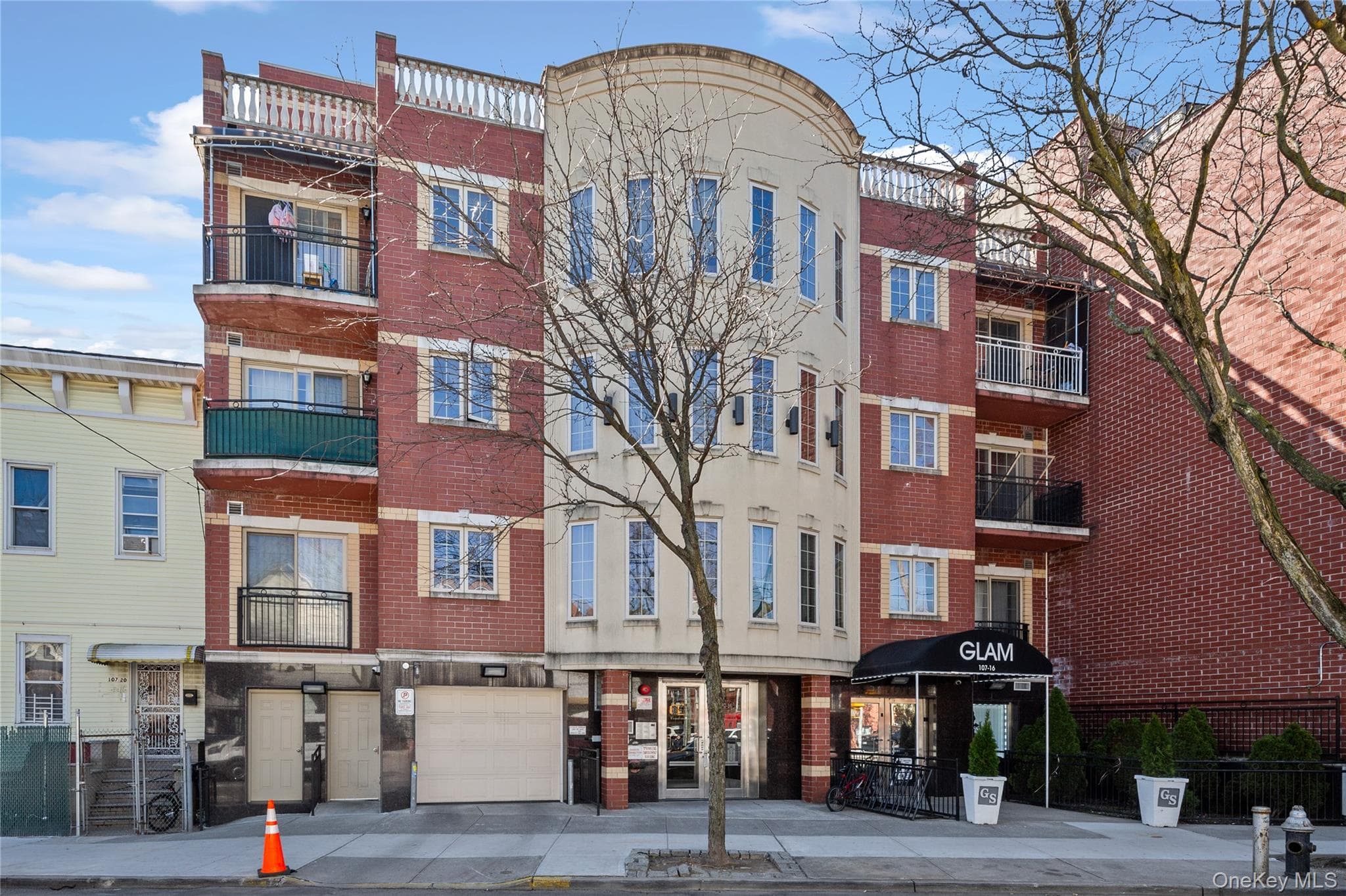 10716 37th Avenue Unit: 3B, Corona