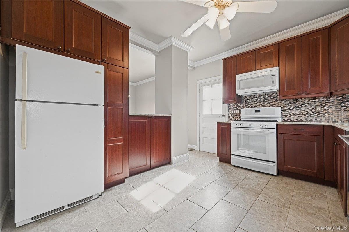 635 S 6th Street thumbnail 10