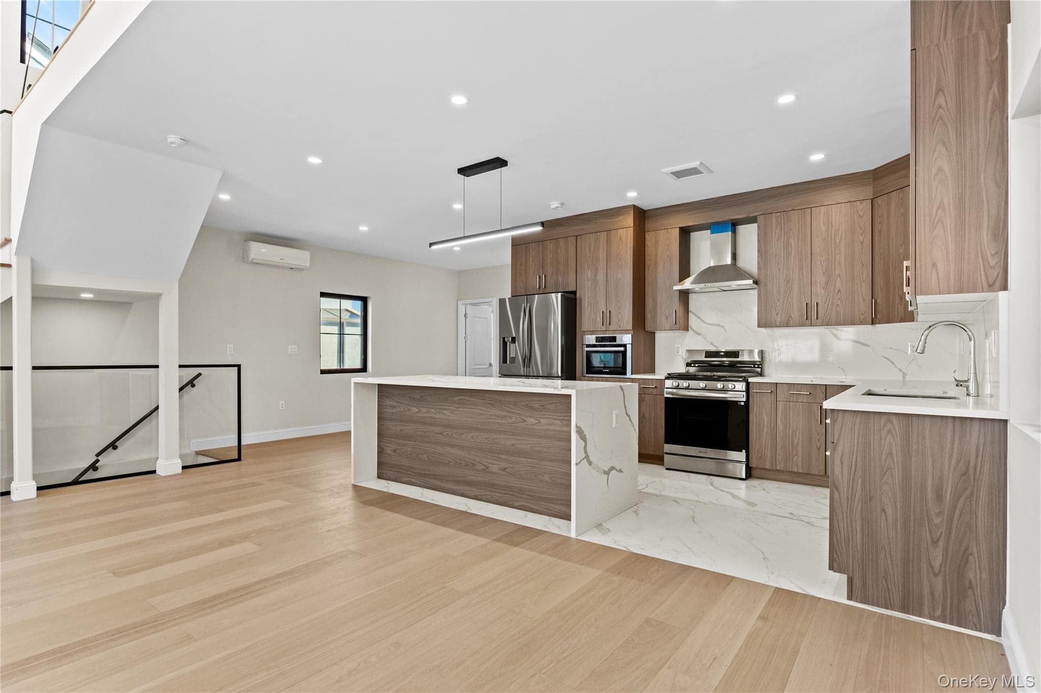 75-31 175th Street thumbnail 12