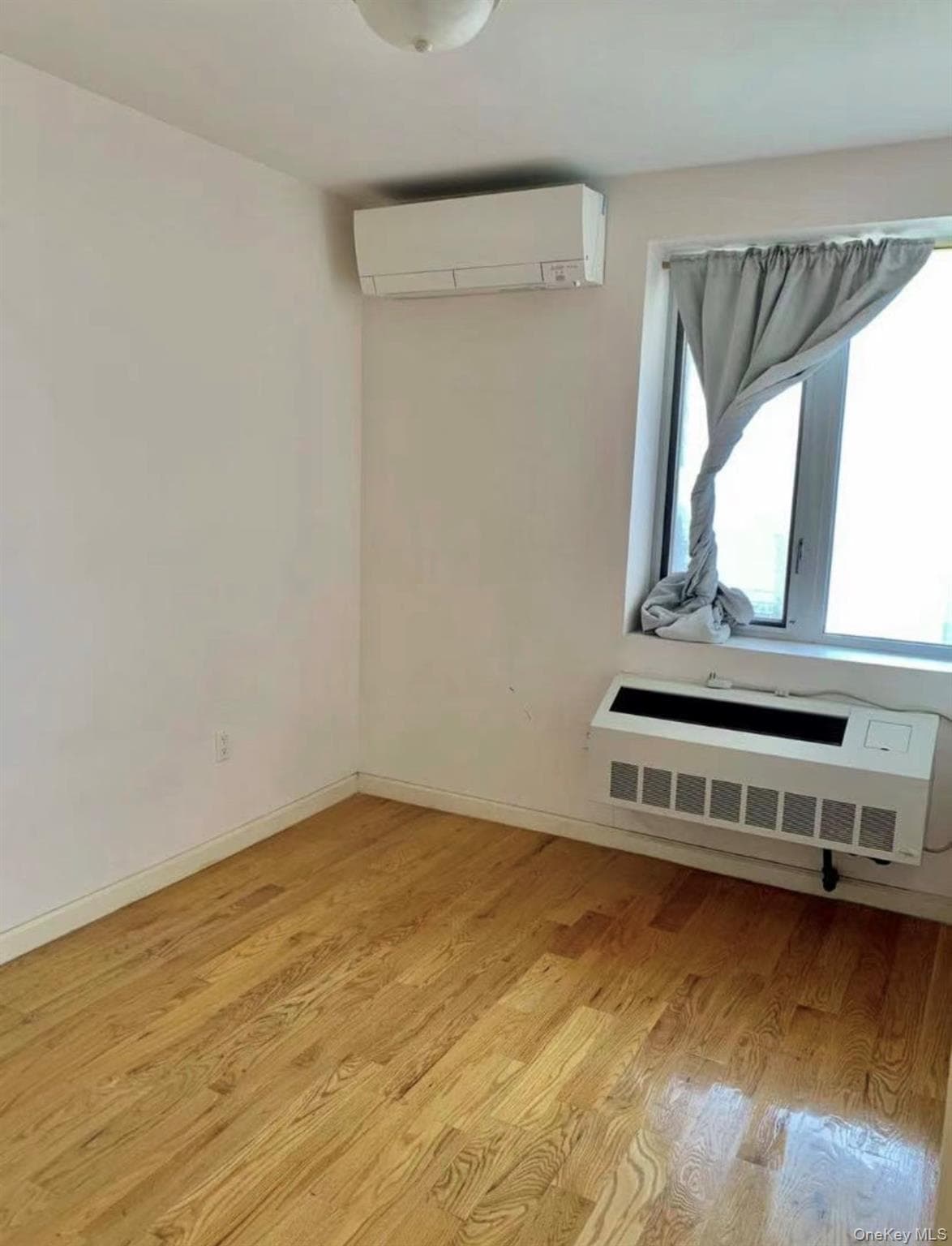 37-20 Prince Street Unit: 11A thumbnail 7