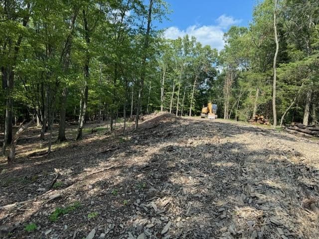 8 Twin Oaks Drive thumbnail 6