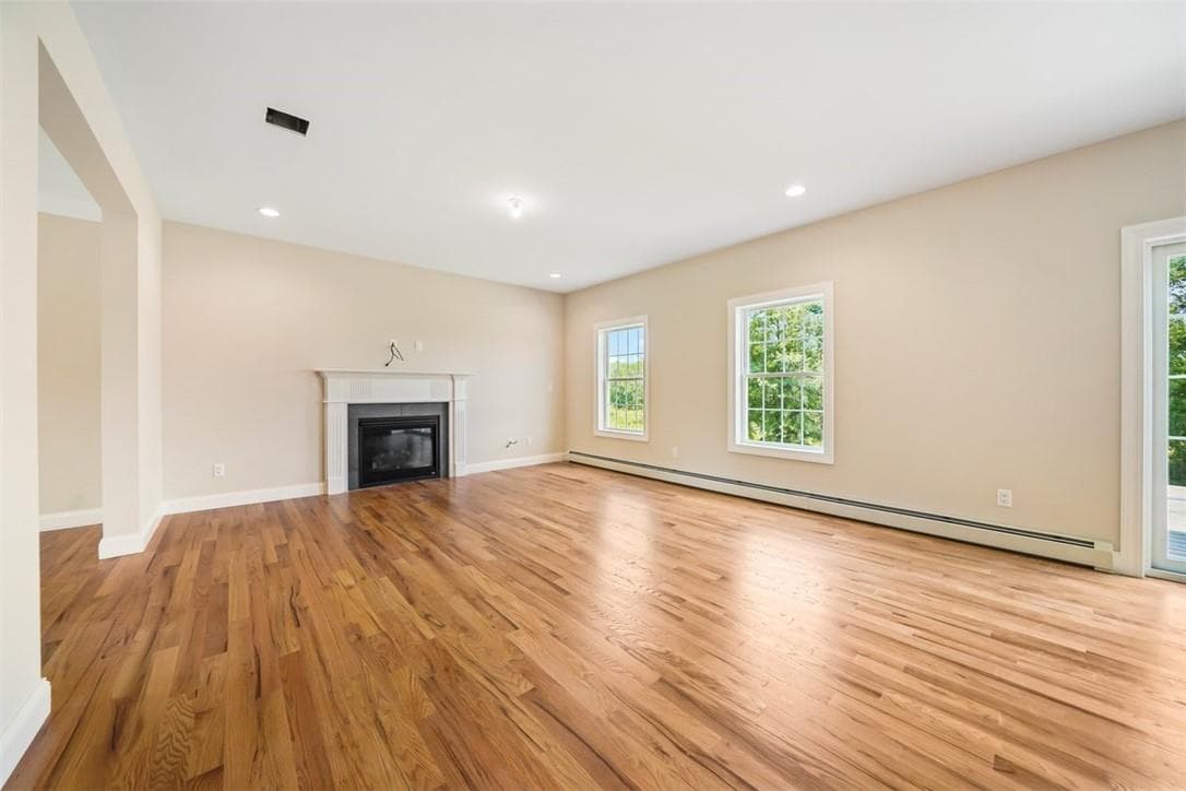 8 Twin Oaks Drive thumbnail 23