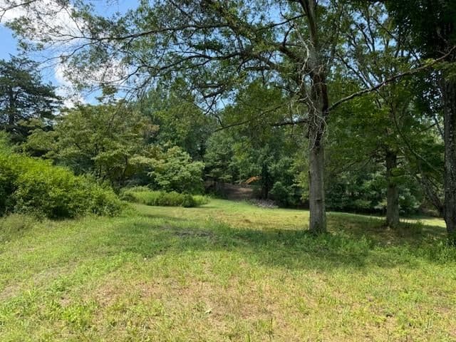 8 Twin Oaks Drive thumbnail 8