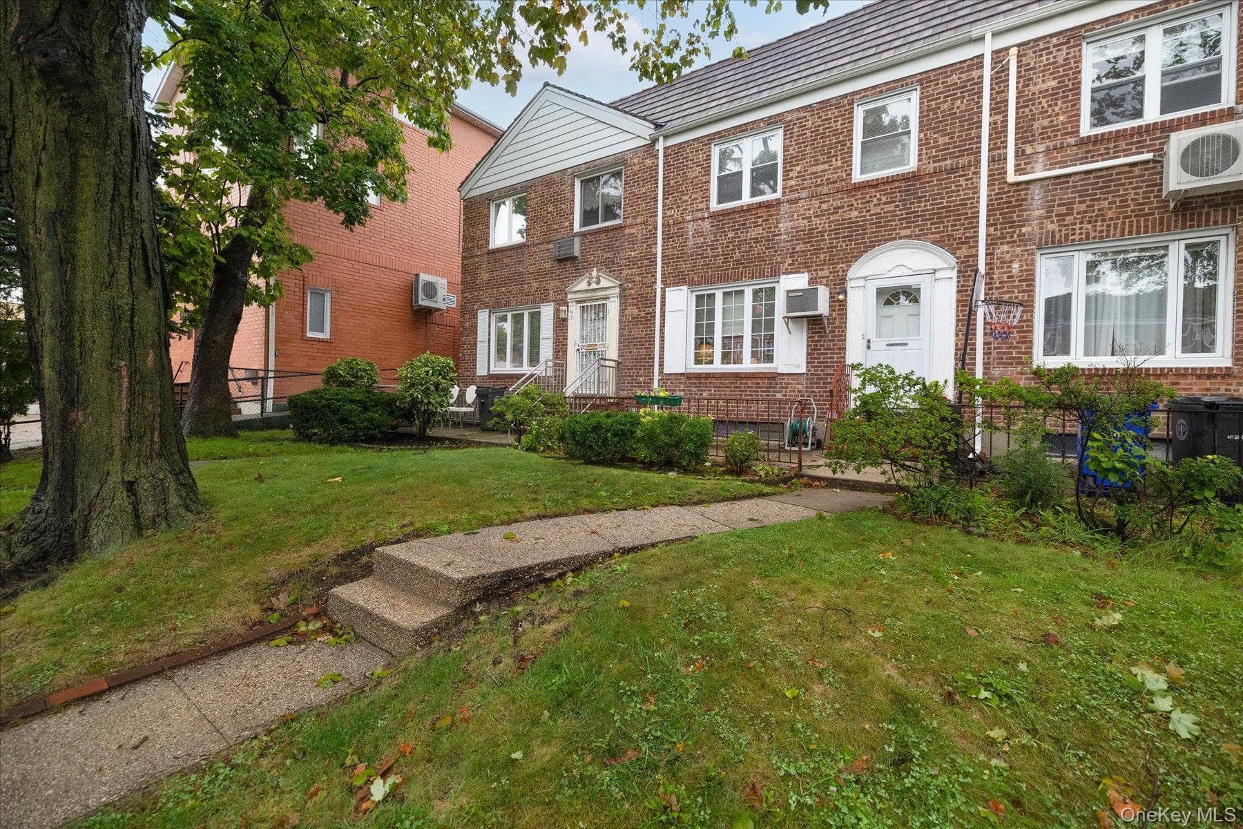 144-17 77th Avenue thumbnail 2