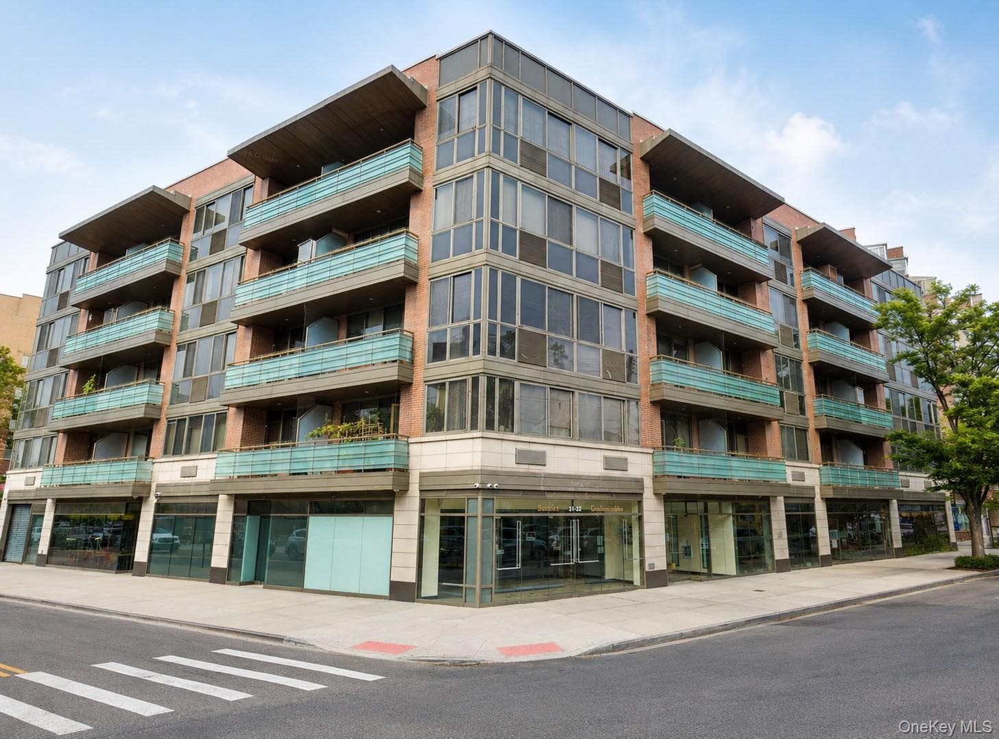 31-32 Union Street Unit: 4C, Flushing