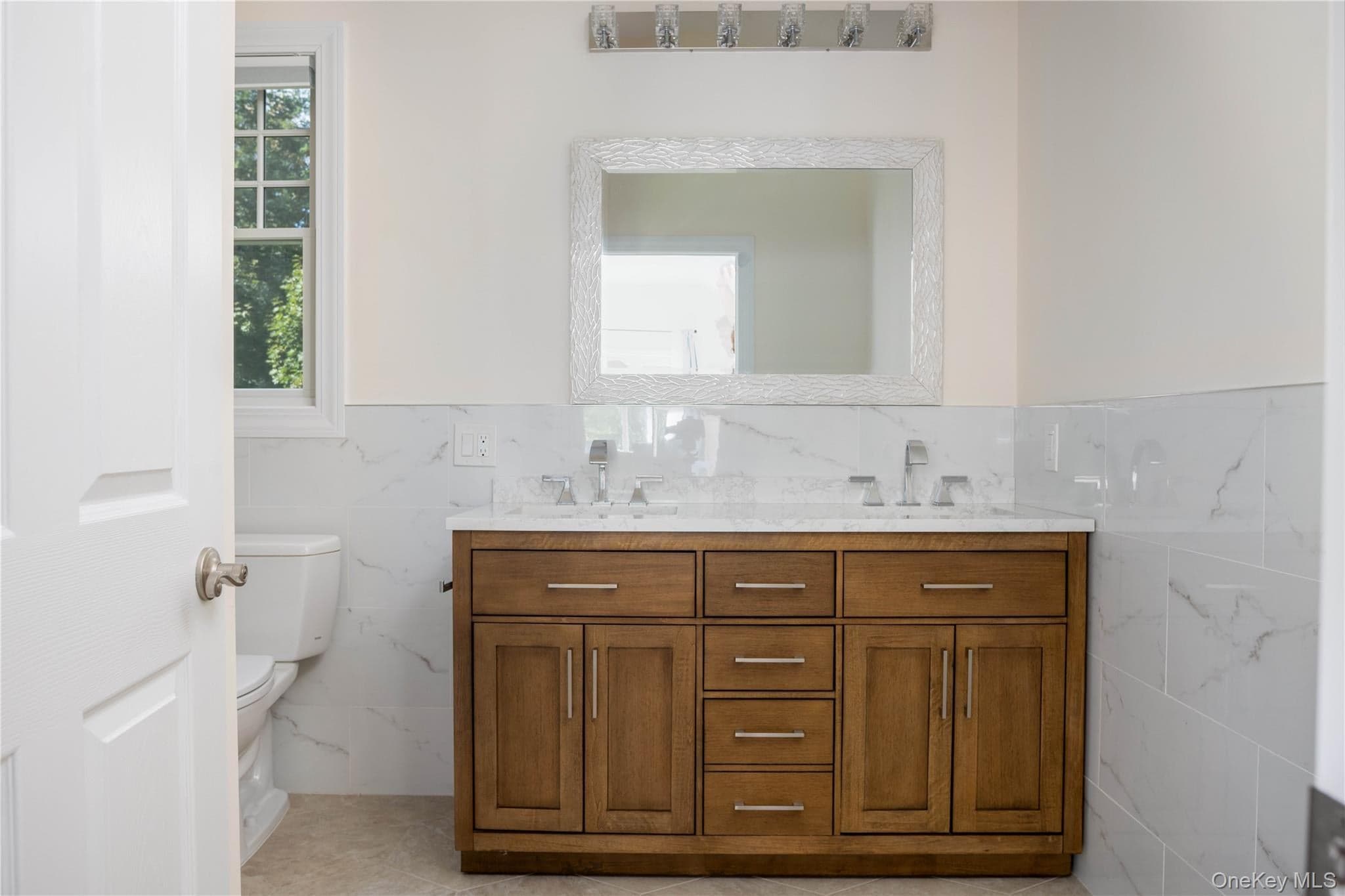 1045 Fanning Road thumbnail 11