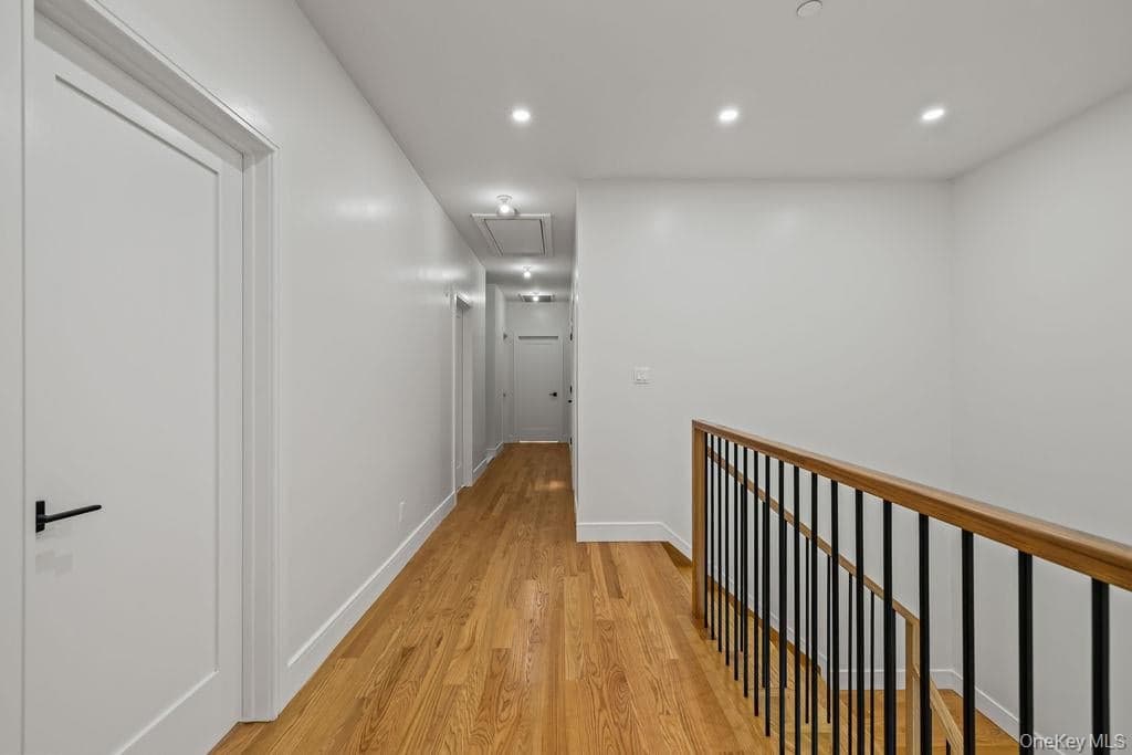 11 Lincoln Street Unit: 201 thumbnail 17