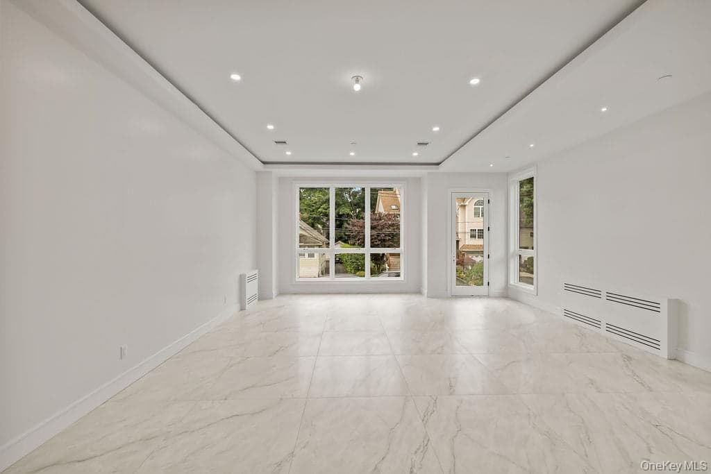 11 Lincoln Street Unit: 201 thumbnail 6