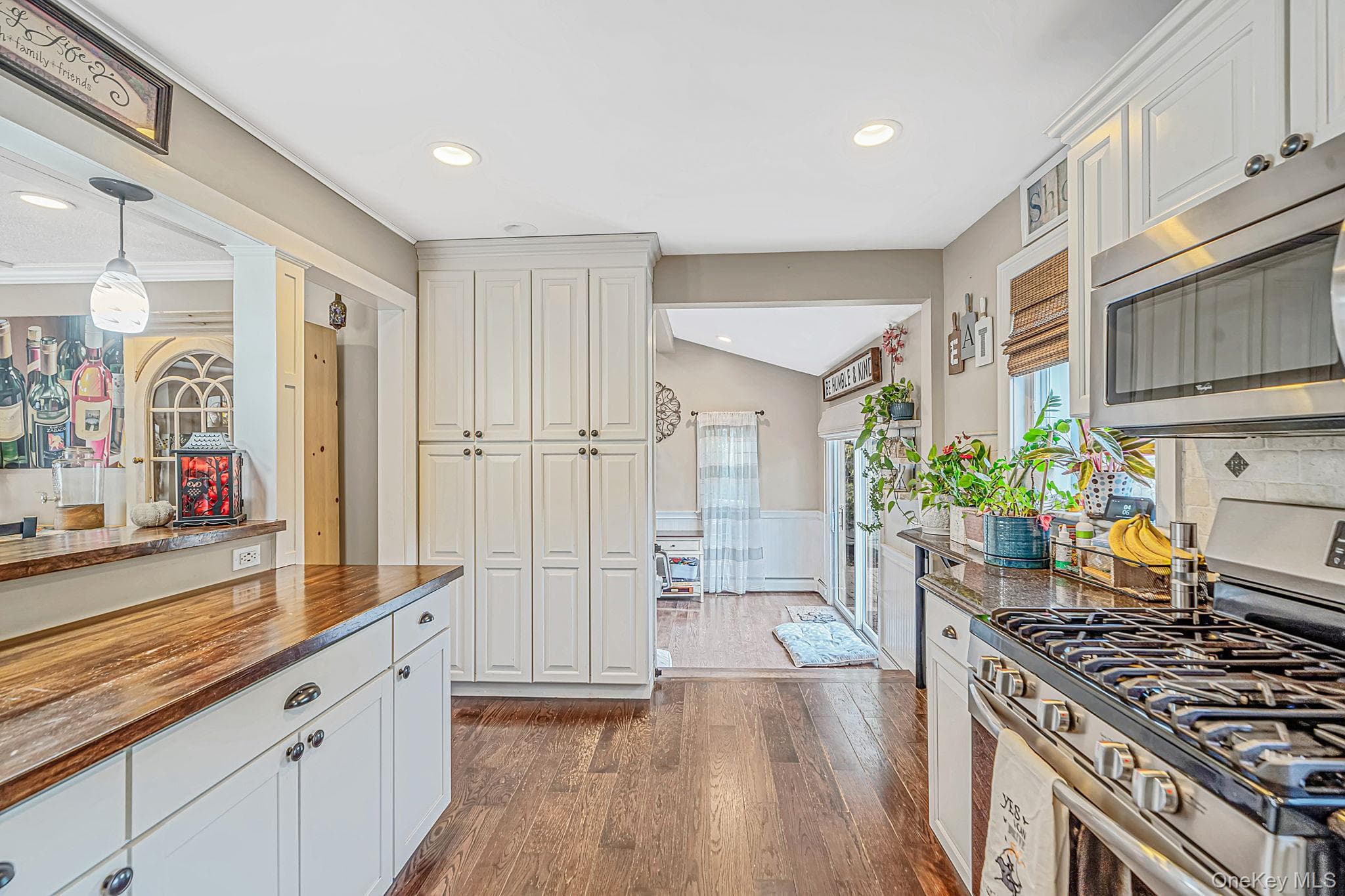 517 Waverly Avenue thumbnail 12