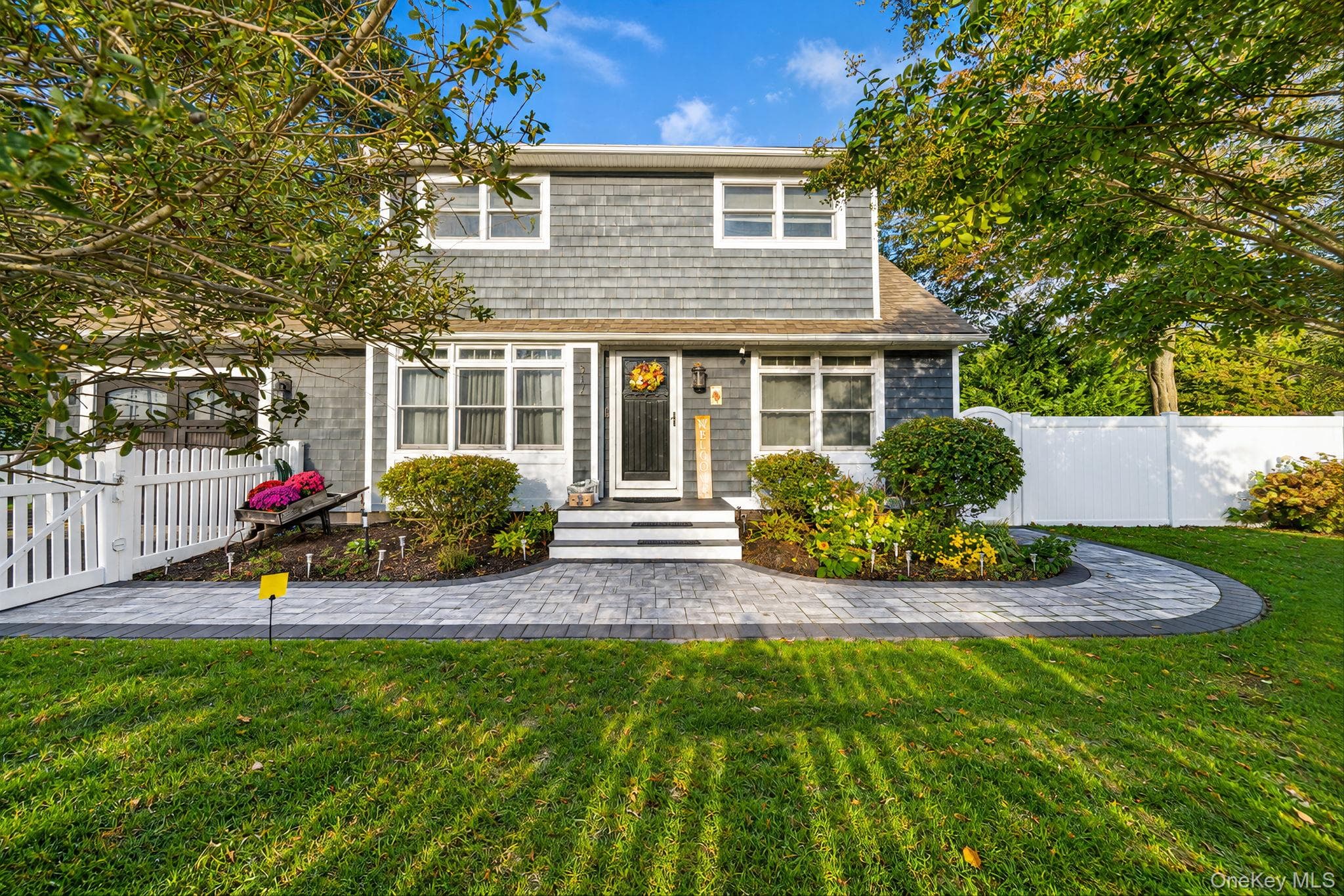 517 Waverly Avenue thumbnail 2