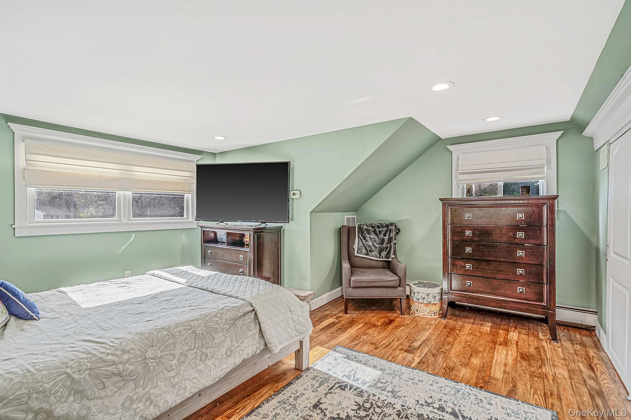 517 Waverly Avenue thumbnail 20
