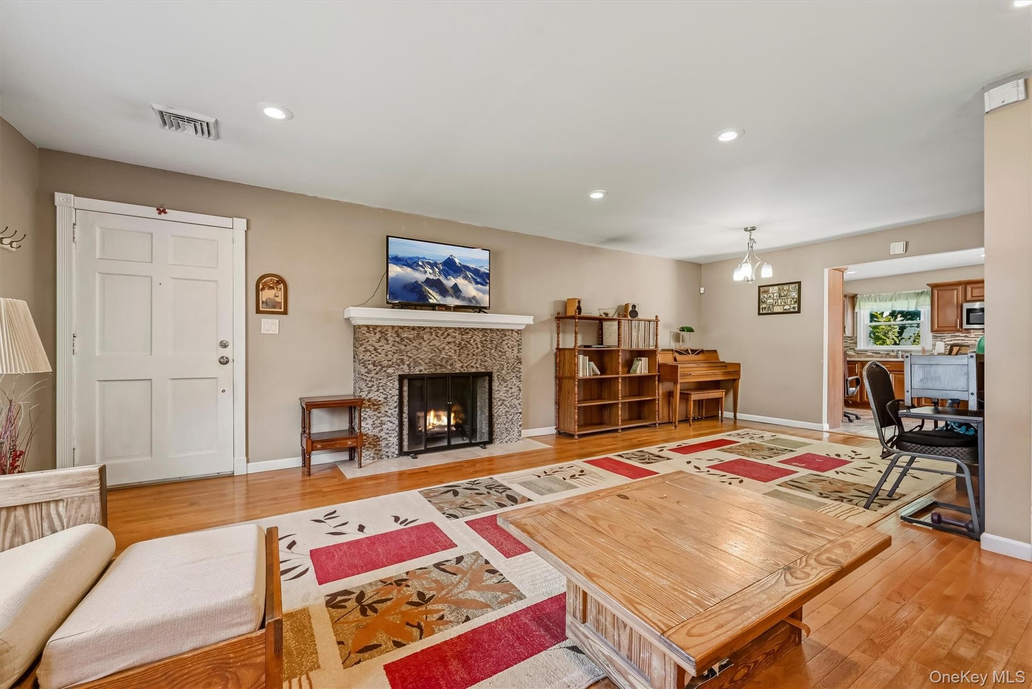 105 Pine Drive thumbnail 8