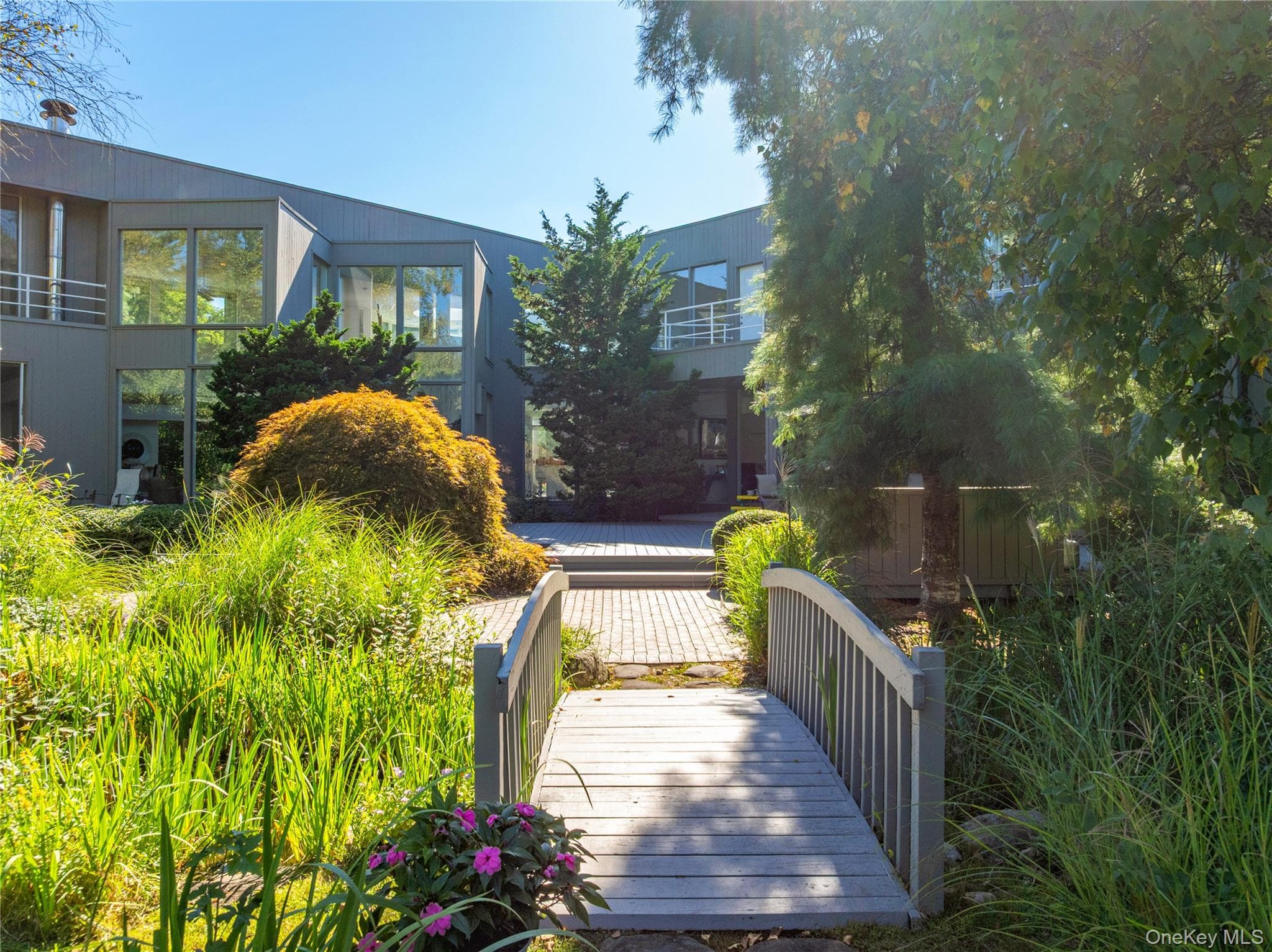 18 Chestnut Hill Drive thumbnail 23
