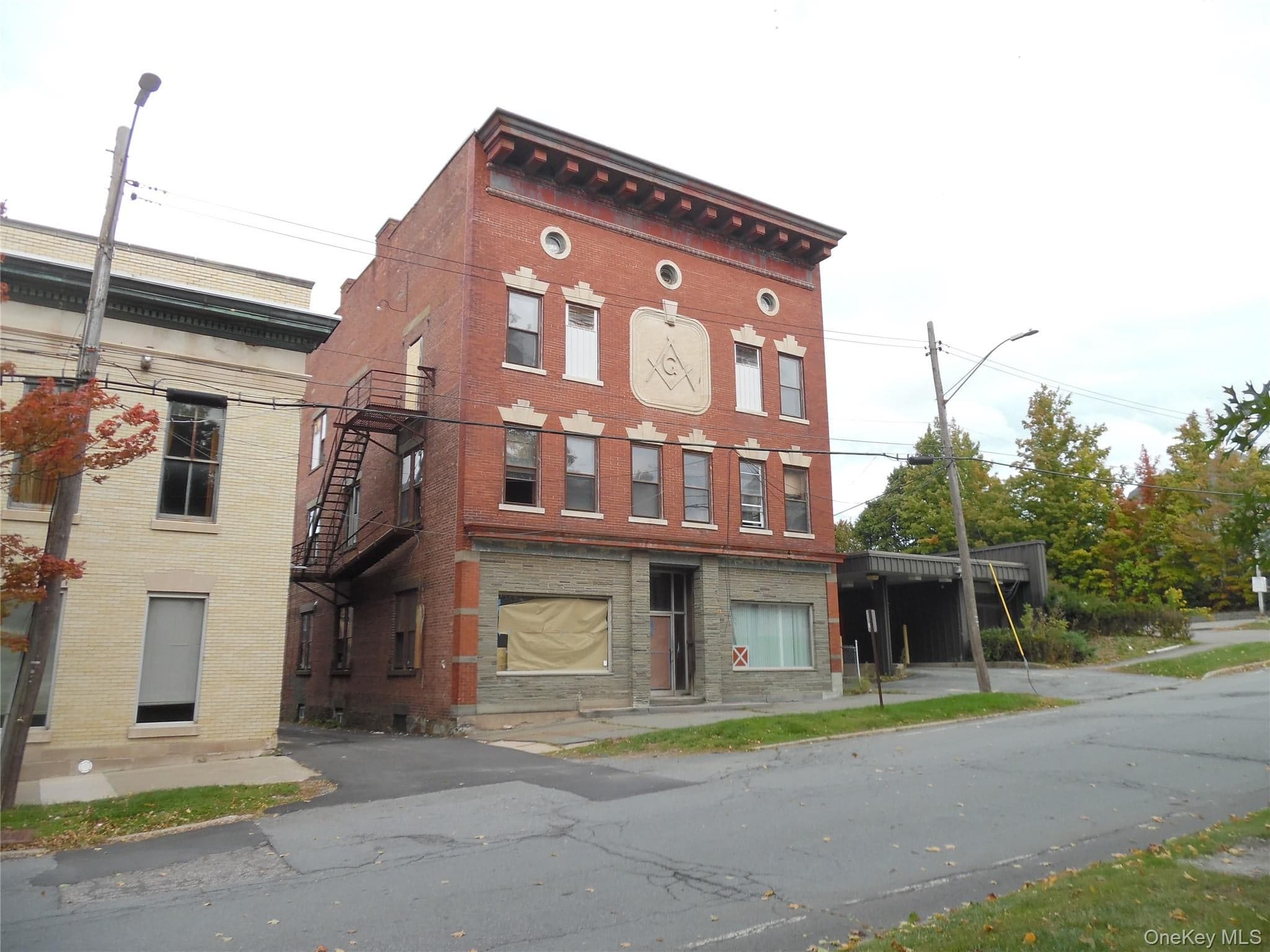 5 Bank St St, Monticello