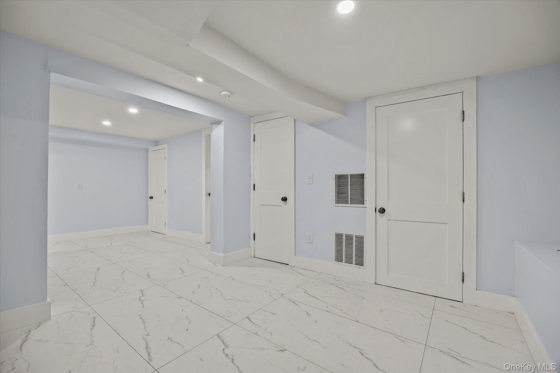 27 Circle Drive thumbnail 33