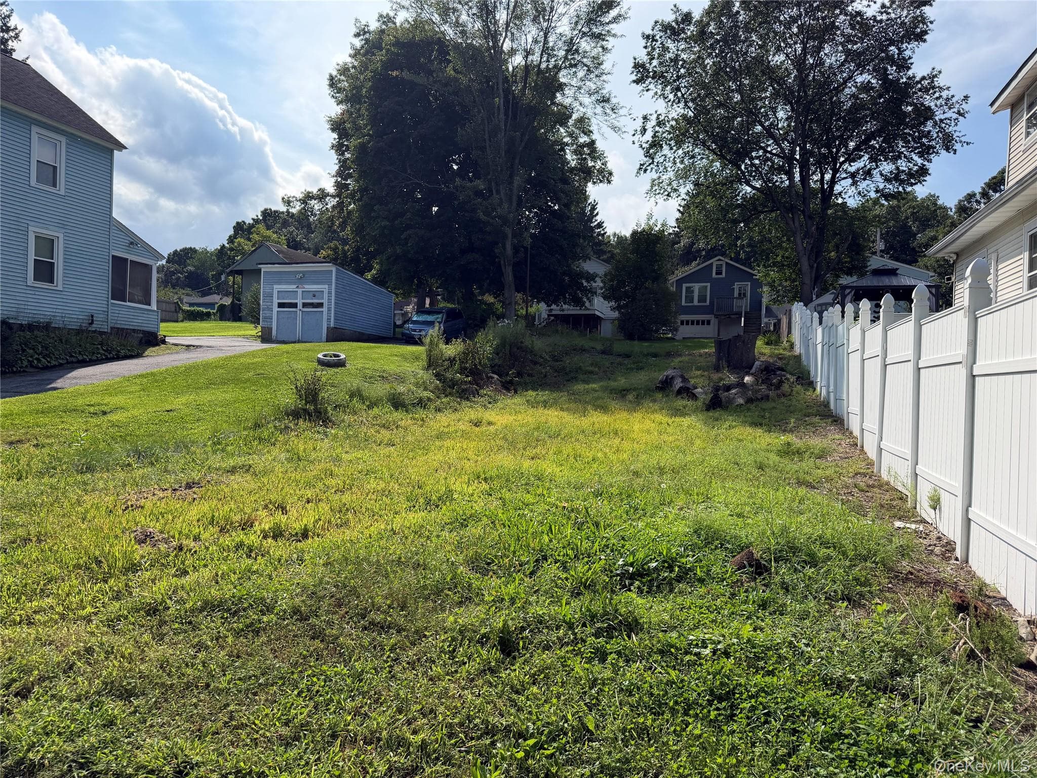 93 Fowler Avenue thumbnail 2