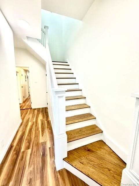 8837 161st Street thumbnail 13