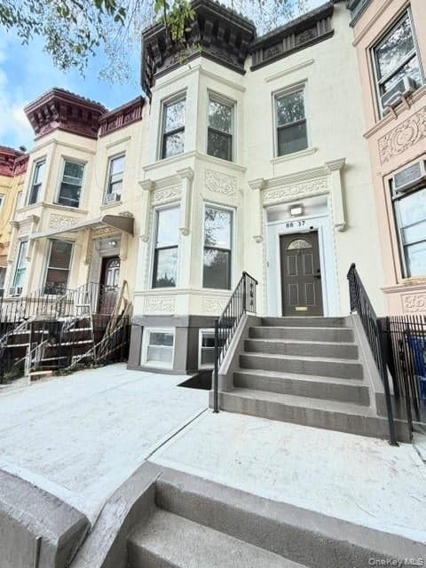 8837 161st Street thumbnail 3
