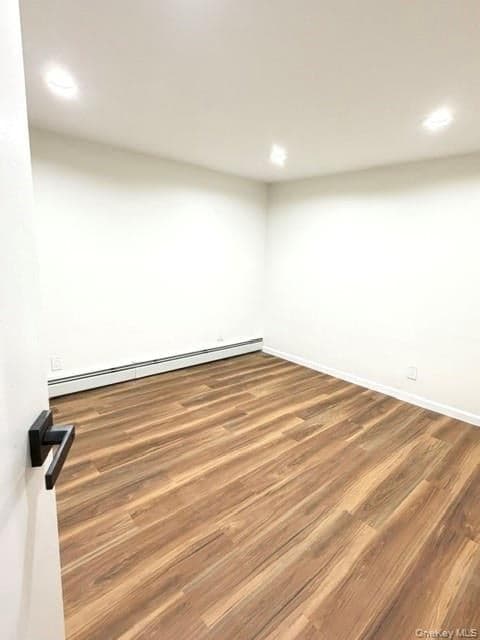 8837 161st Street thumbnail 16