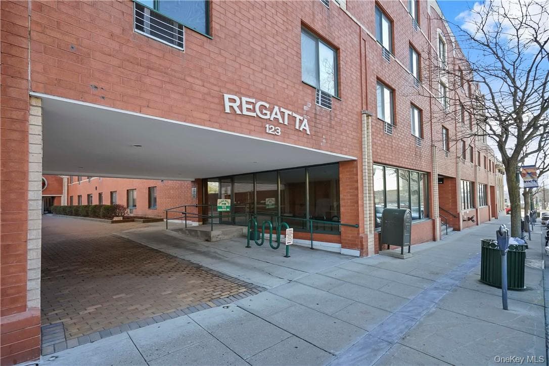 123 Mamaroneck Avenue Unit: 215, Mamaroneck