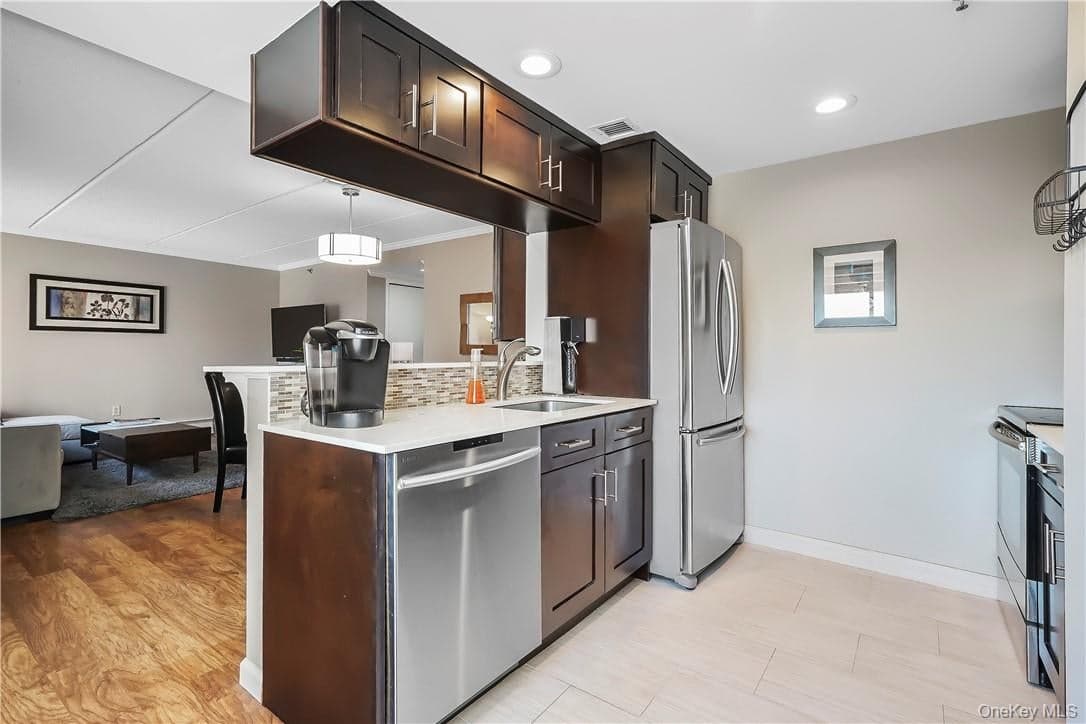 123 Mamaroneck Avenue Unit: 215 thumbnail 7