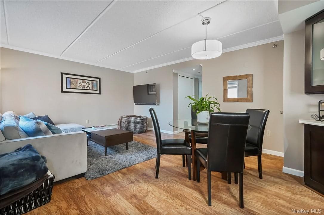 123 Mamaroneck Avenue Unit: 215 thumbnail 9