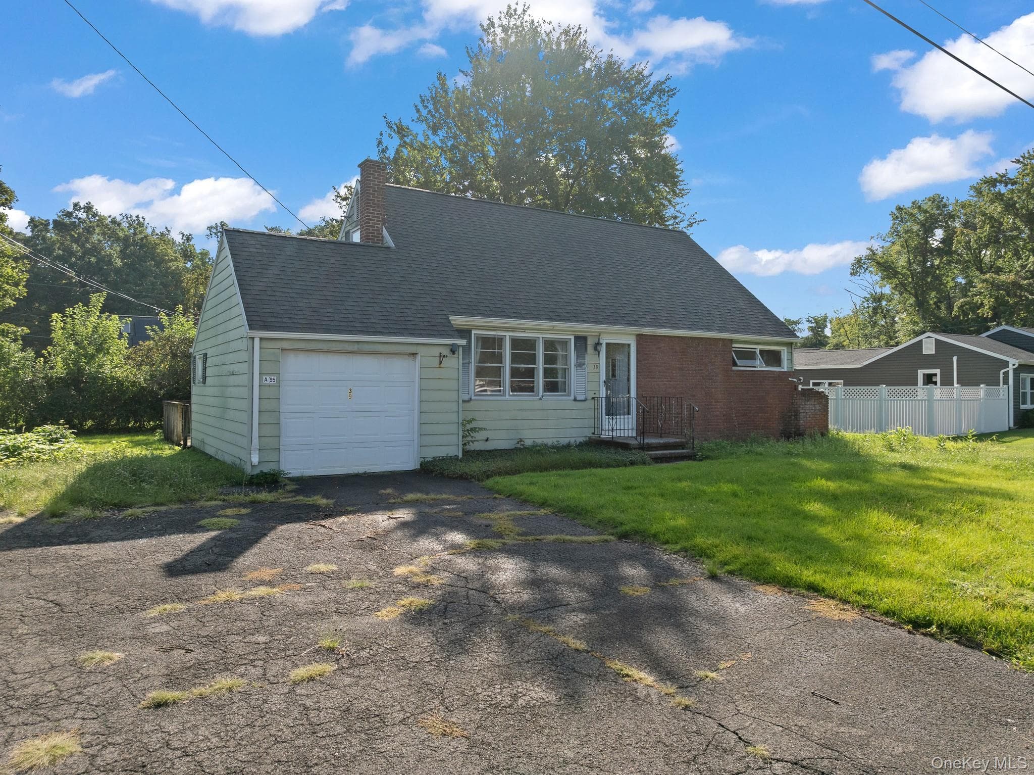39 Wallkill Avenue photo 1