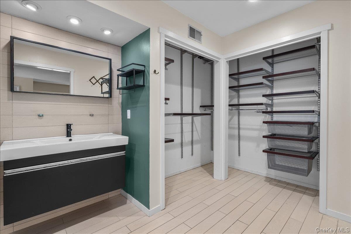 156 Heritage Hills Unit: A thumbnail 16
