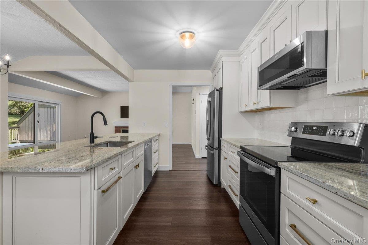 156 Heritage Hills Unit: A thumbnail 5