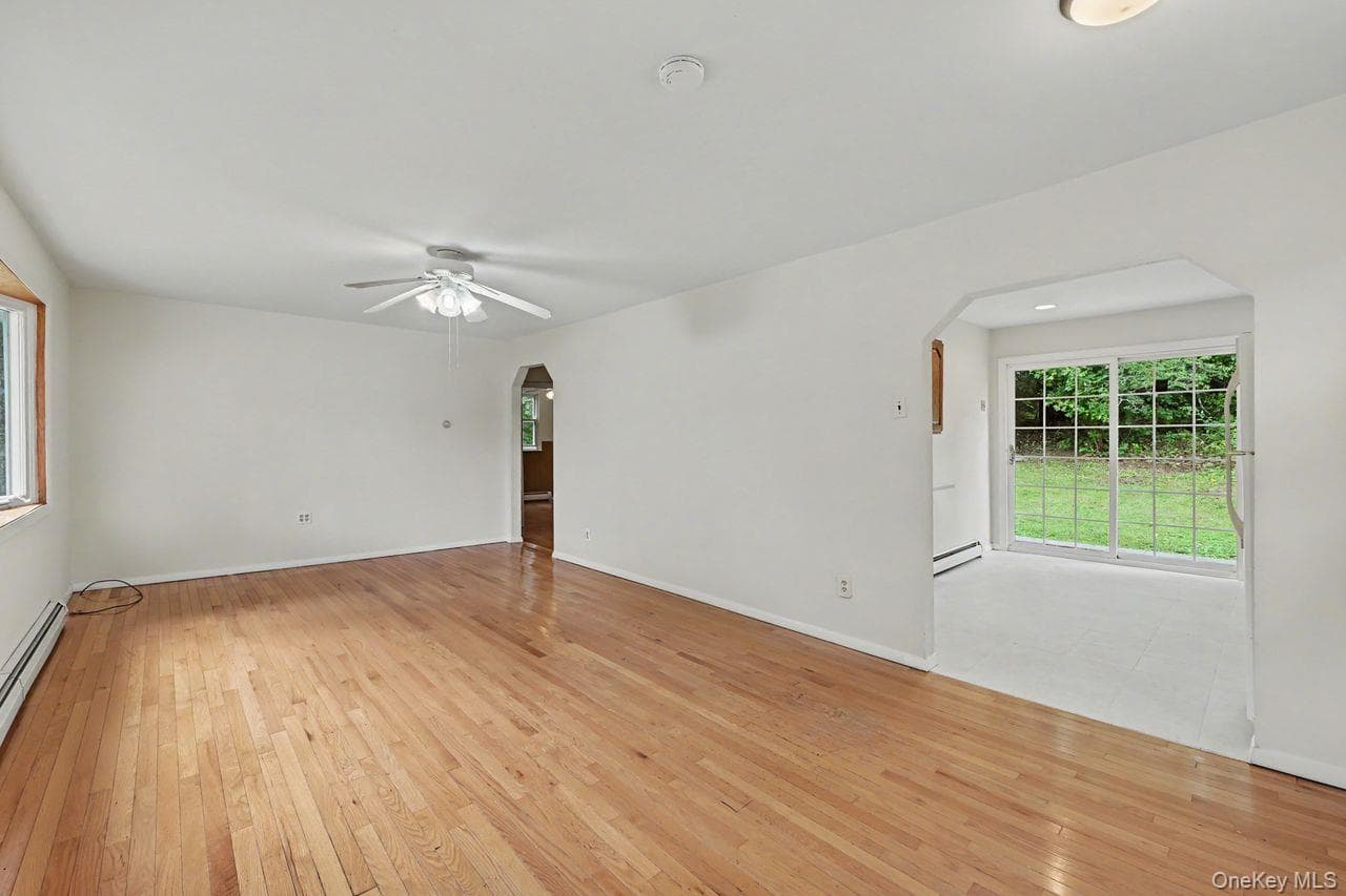 10 Palisades Road thumbnail 6