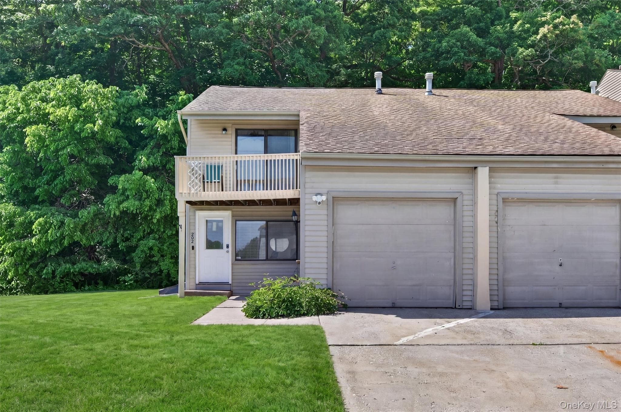 202 Concord Lane thumbnail 3