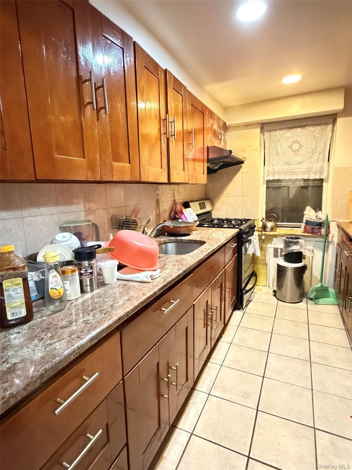 134-39 Blossom Ave Ave Unit: 2G thumbnail 2