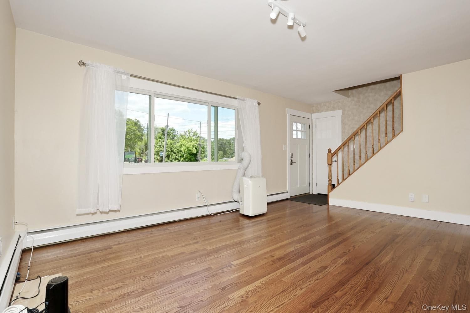 1 Havervale Lane thumbnail 9
