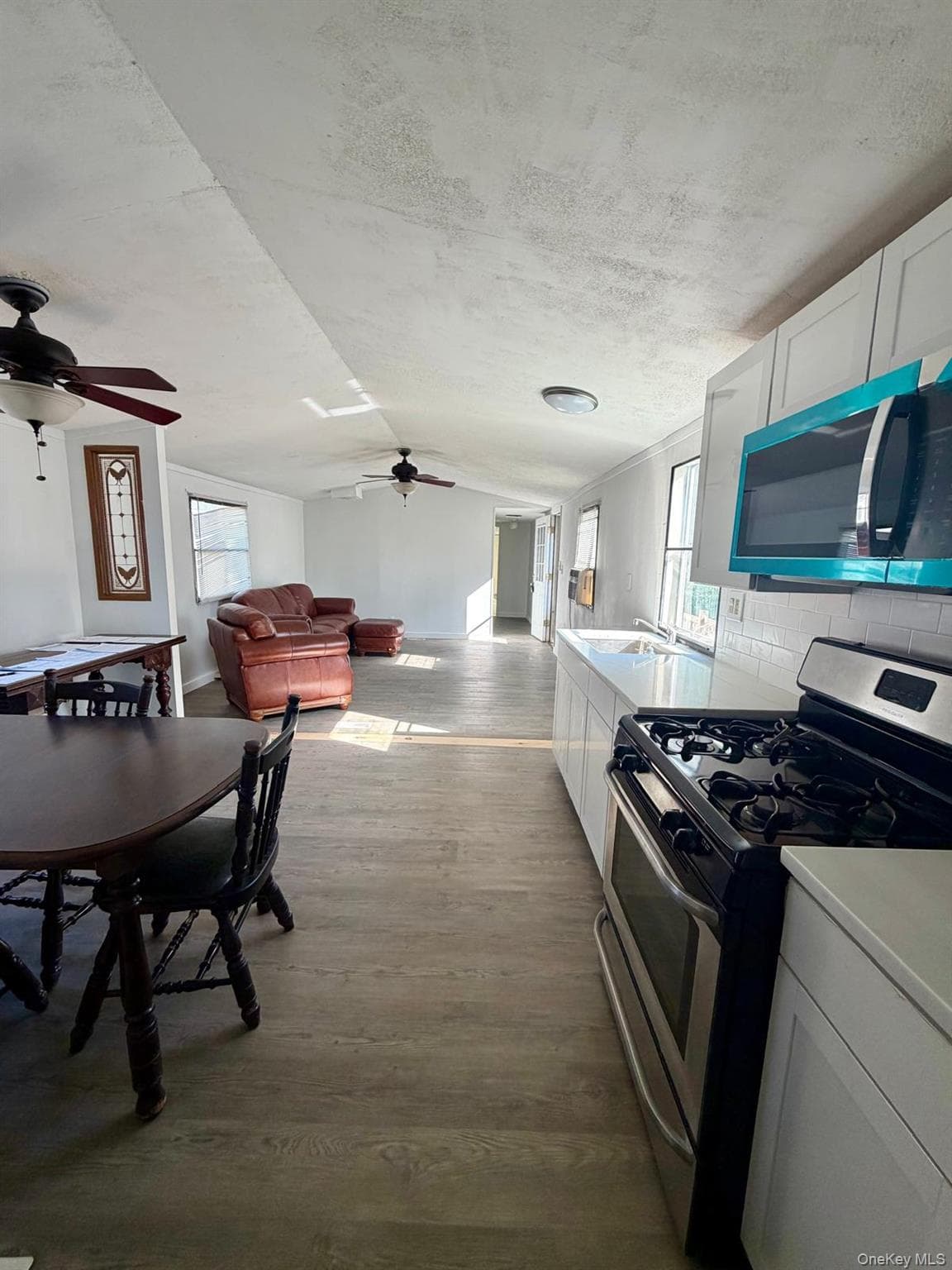 567 Sheafe Road Unit: 3 thumbnail 7