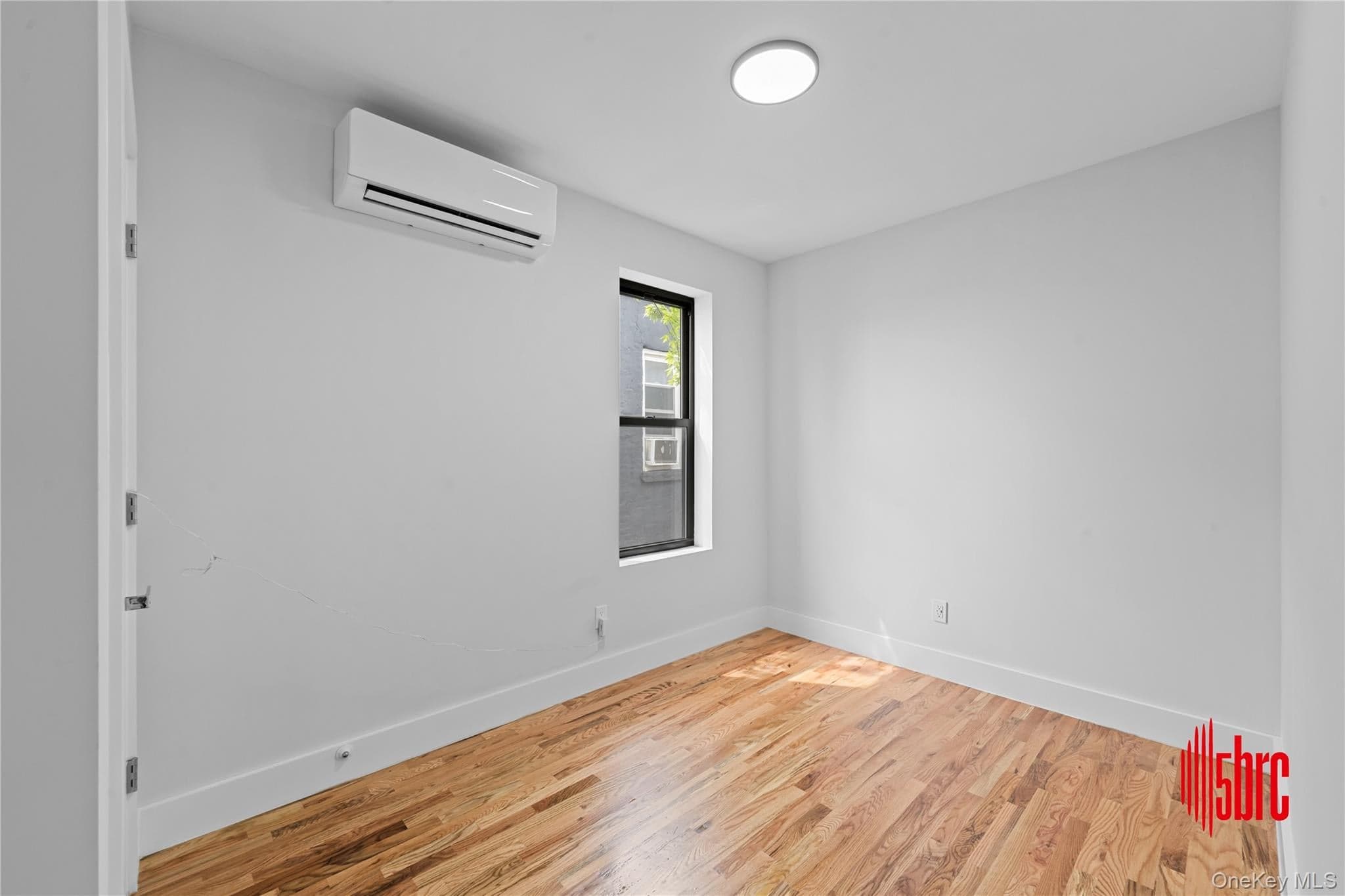 405 Miller Avenue thumbnail 6