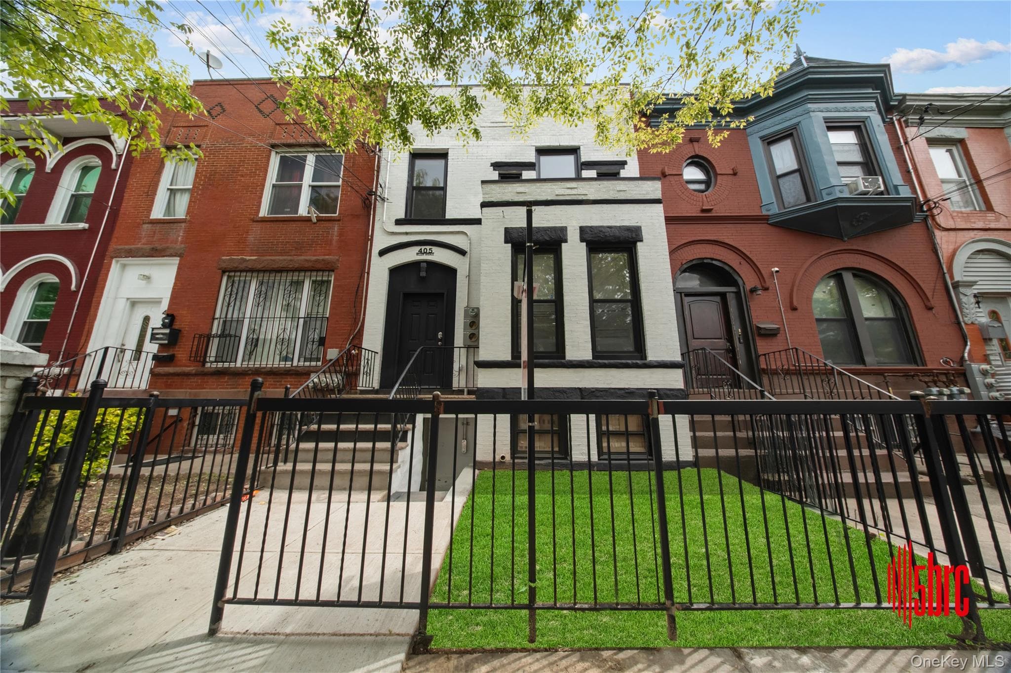 405 Miller Avenue, Brooklyn