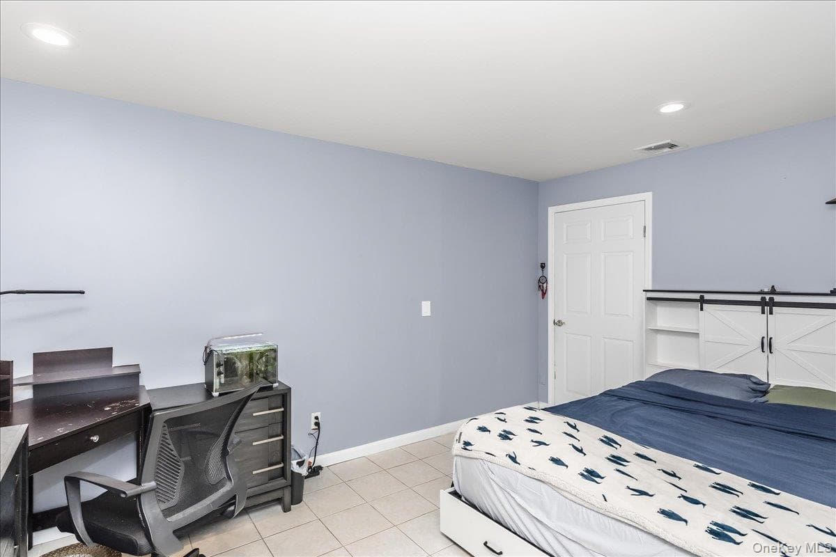 1091 Westminster Avenue thumbnail 26