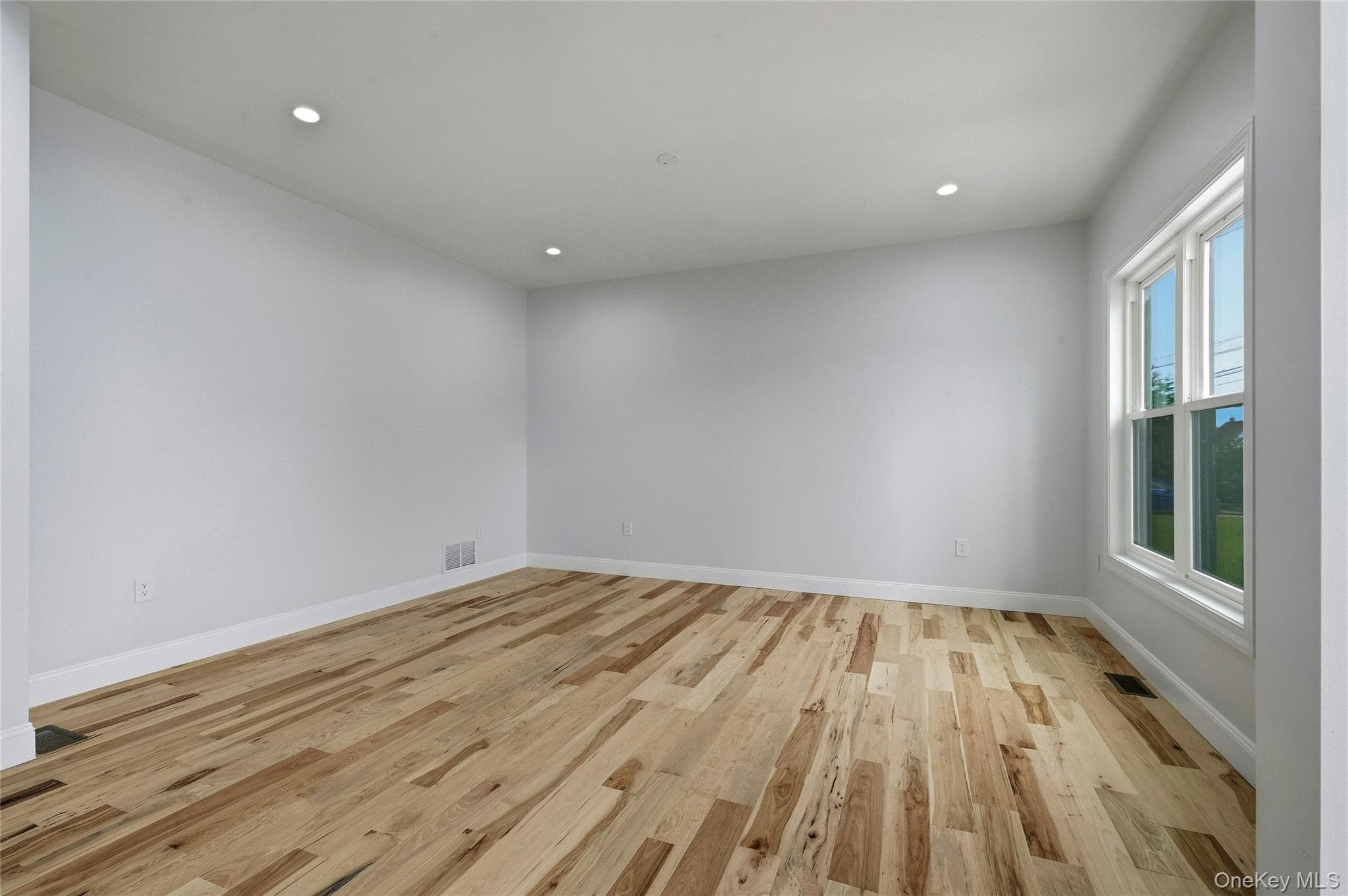 1104 Washington Avenue thumbnail 6