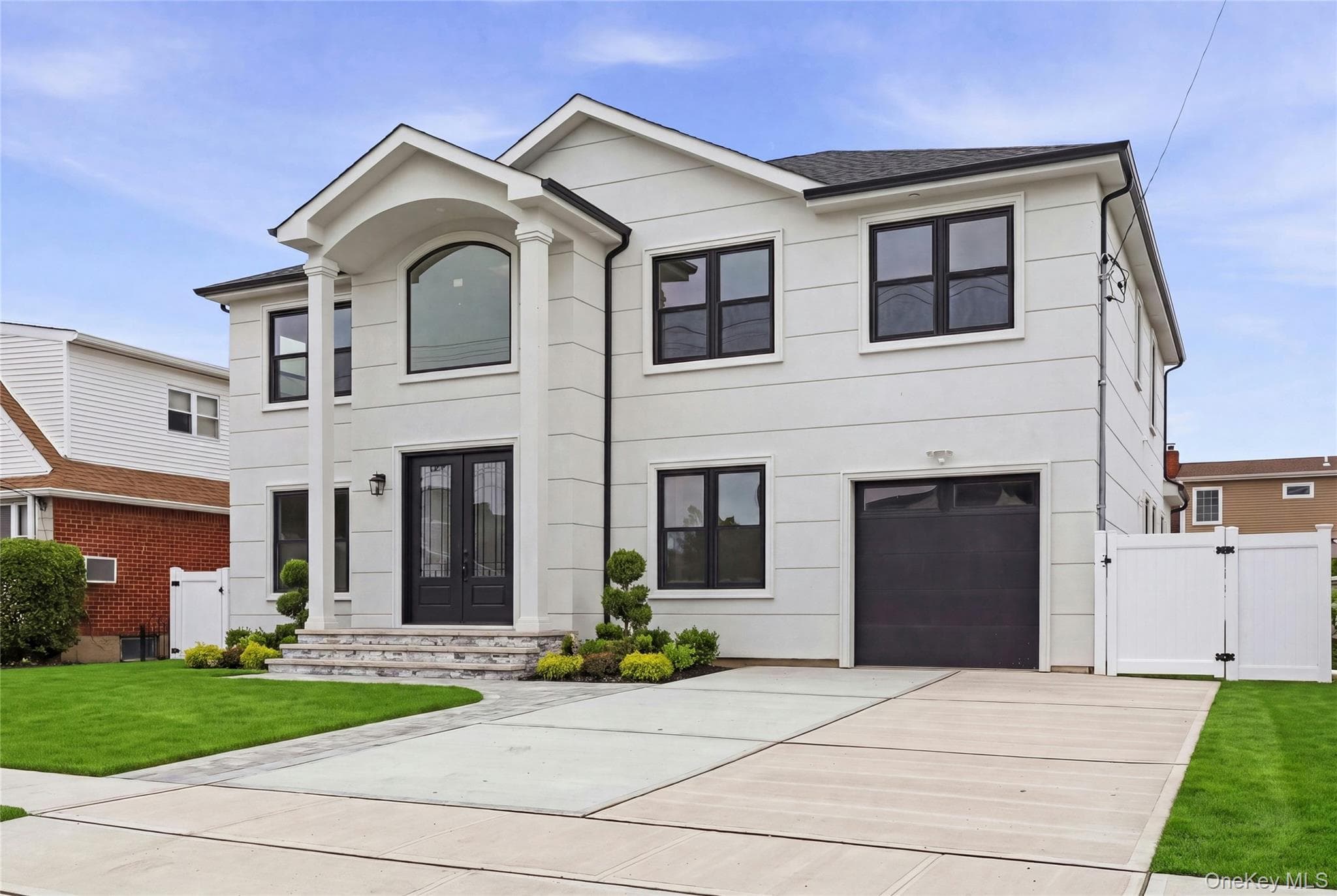 1104 Washington Avenue thumbnail 2