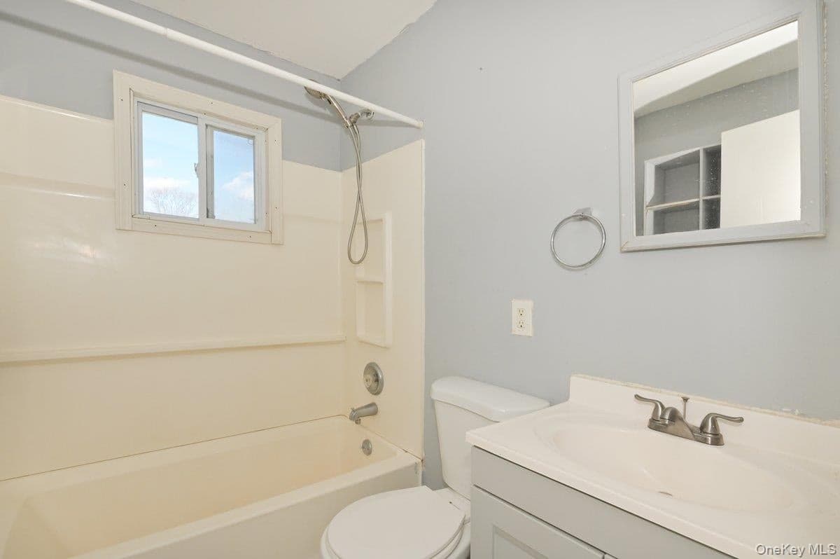 313 Warren Street thumbnail 7