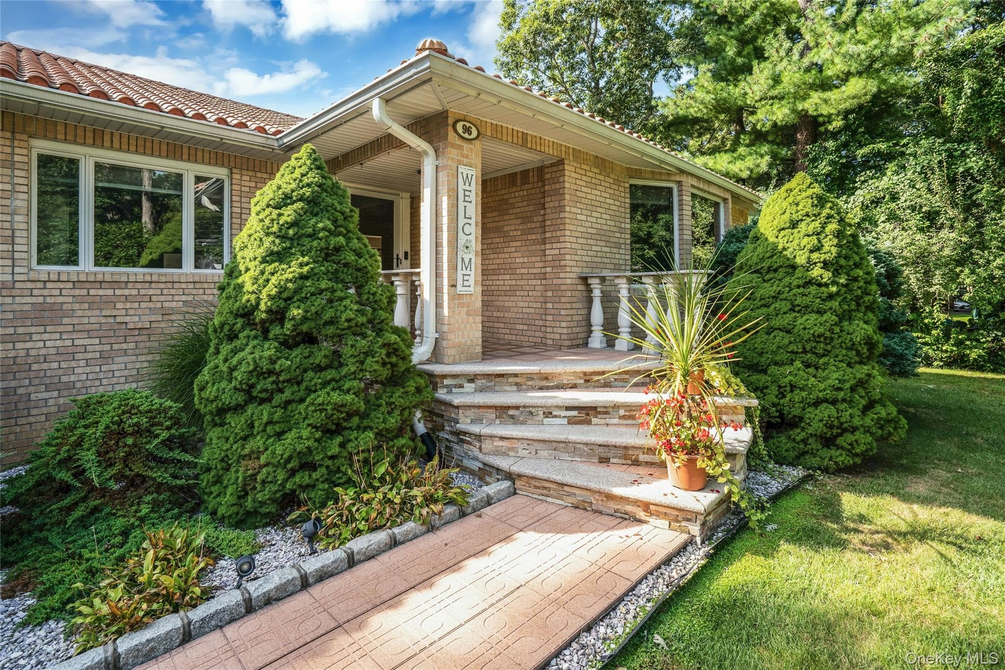 96 Mcculloch Drive thumbnail 5