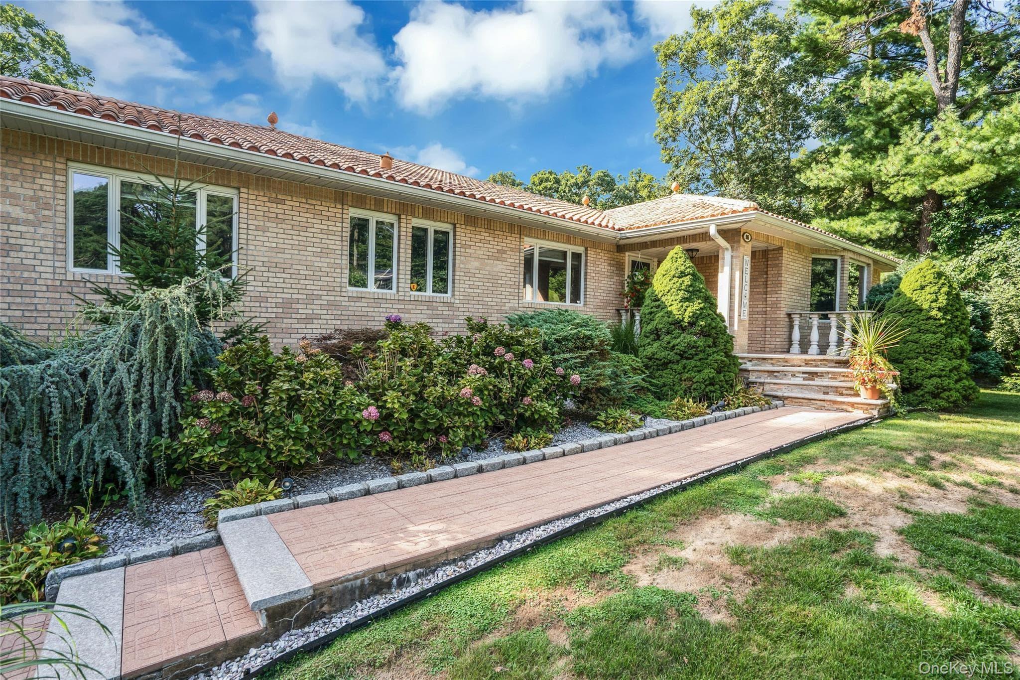 96 Mcculloch Drive thumbnail 3