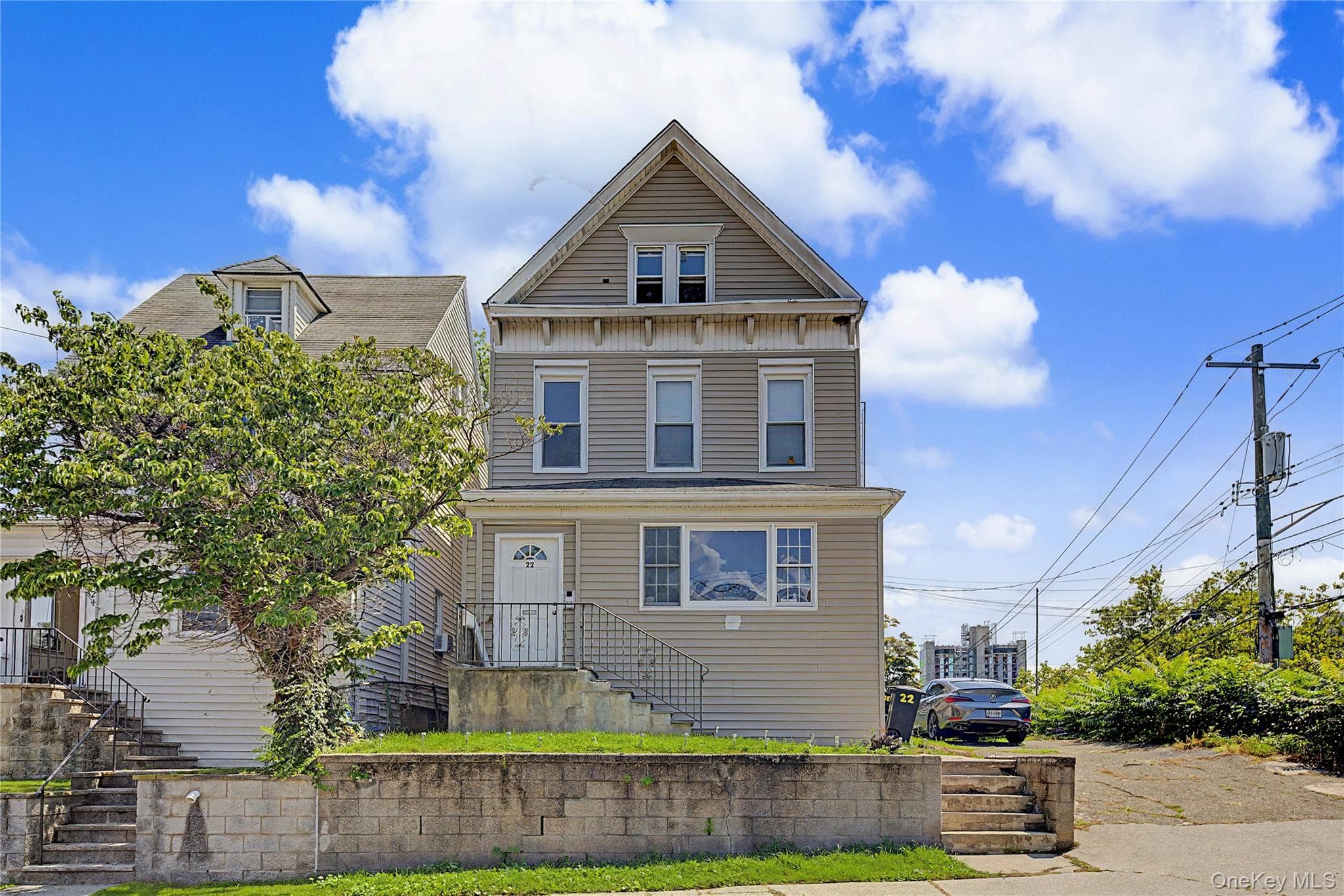20 aka 22 Crescent Place, Yonkers